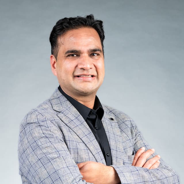 Manish Bansal - Co-Founder at PropXperts